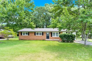 501 Kingfield Drive SW, Concord, NC 28027