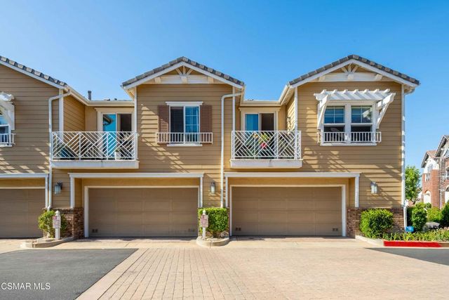 16714 Nicklaus Drive 68, Sylmar, CA 91342
