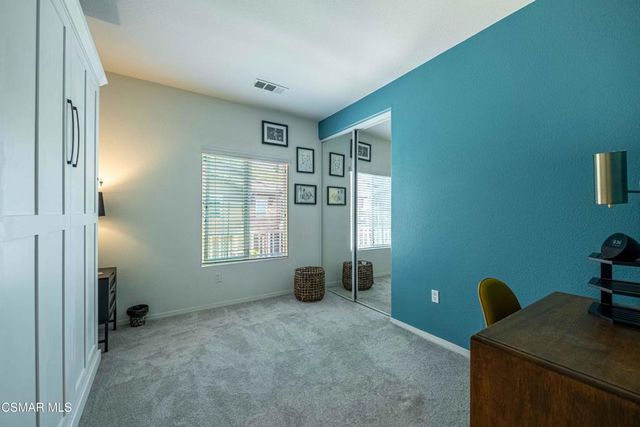 16714 Nicklaus Drive 68, Sylmar, CA 91342