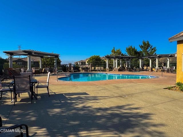 16714 Nicklaus Drive 68, Sylmar, CA 91342