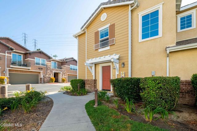 16714 Nicklaus Drive 68, Sylmar, CA 91342