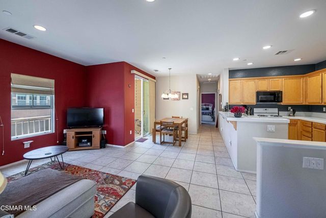16714 Nicklaus Drive 68, Sylmar, CA 91342