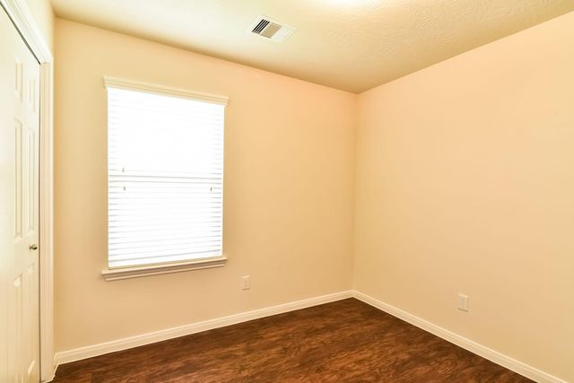 6107 El Granate Drive, Houston, TX 77048