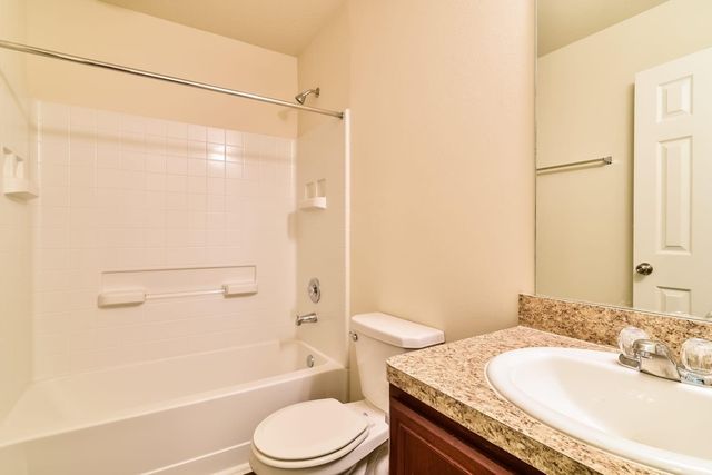 6107 El Granate Drive, Houston, TX 77048