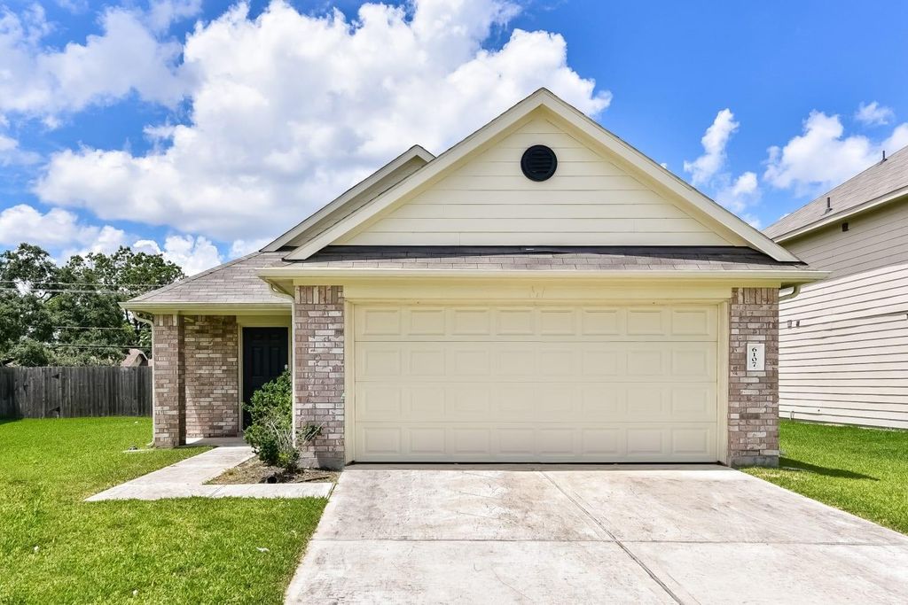 6107 El Granate Drive, Houston, TX 77048