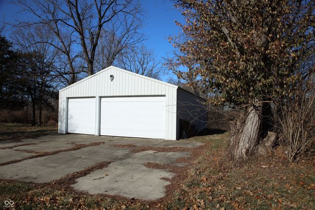 18378 Southeastern Parkway, Fortville, IN 46040