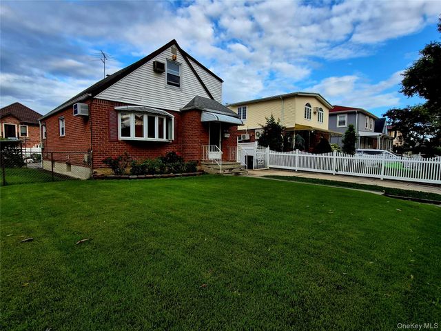 8333 251st Street, Bellerose, NY 11426