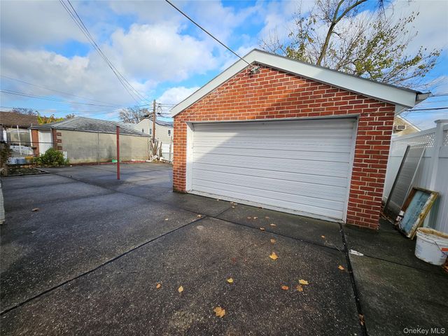 8333 251st Street, Bellerose, NY 11426