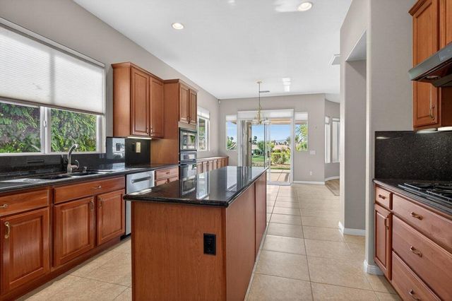 80610 Prestwick Place, Indio, CA 92201