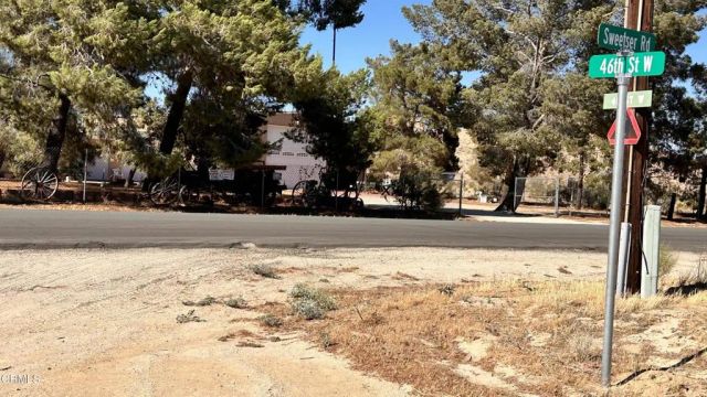 46 Sweetser Road at 46th, Rosamond, CA 93560