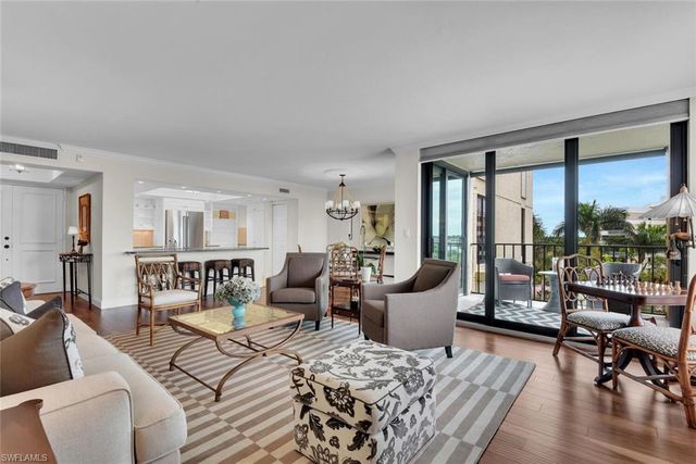 3115 Gulf Shore BLVD N # 412S, Naples, FL 34103