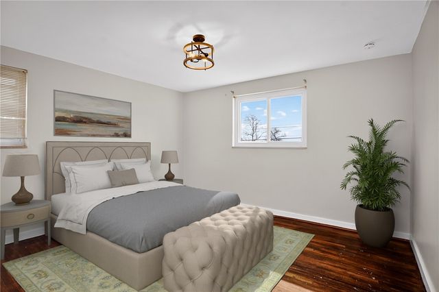 813 Alberta Dr, West Mifflin, PA 15122