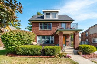 674 Neff Road, Grosse Pointe, MI 48230