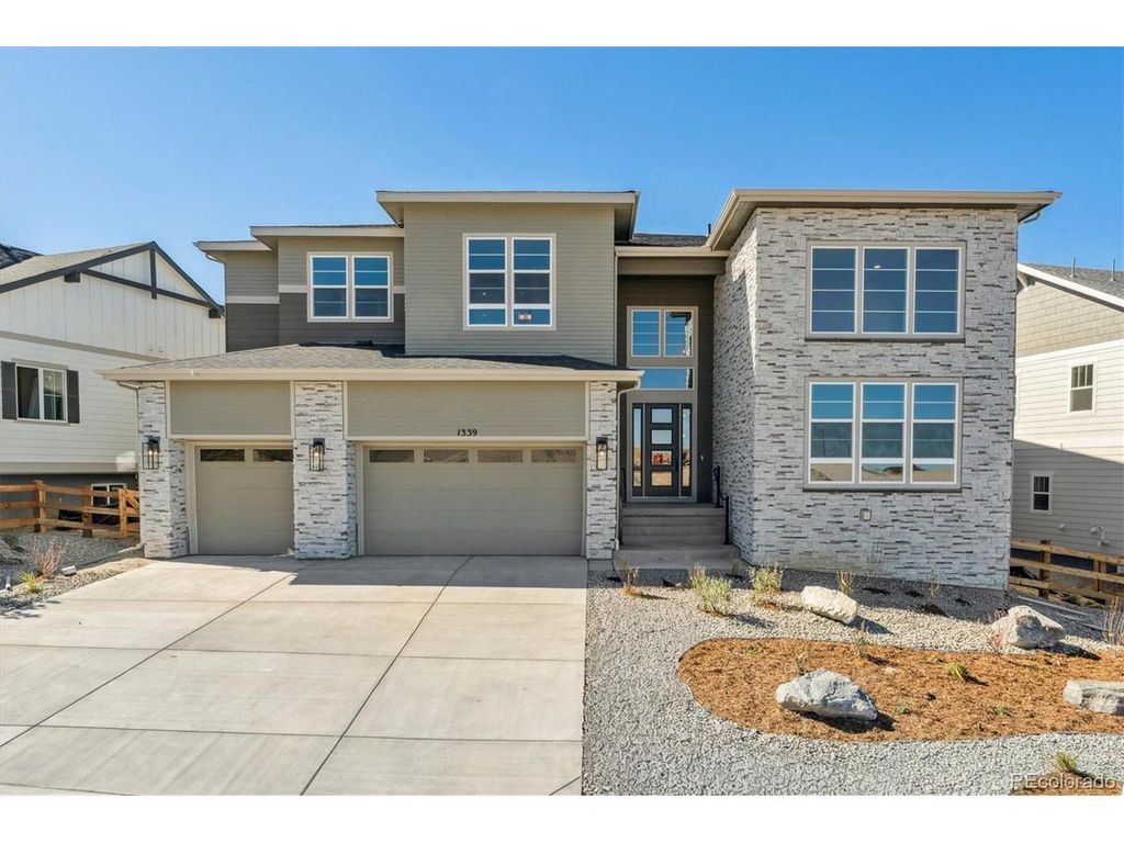 1339 Oleander St, Castle Rock, CO 80109