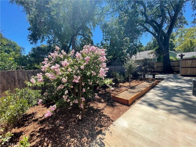 1318 Salem, Chico, CA 95928