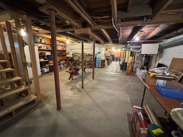 3503 Vermont Route 215 N, Cabot, VT 05647