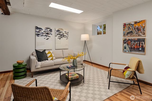 4055 SW Holgate Street, Seattle, WA 98116