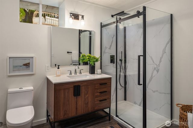 4055 SW Holgate Street, Seattle, WA 98116