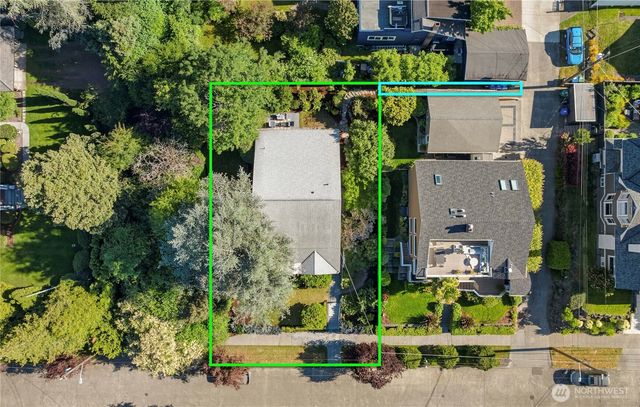 4055 SW Holgate Street, Seattle, WA 98116