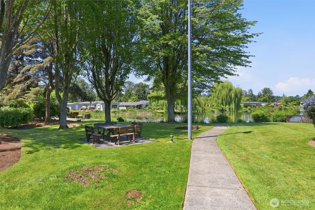 24324 9th Avenue W, Bothell, WA 98021