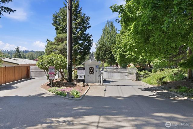 24324 9th Avenue W, Bothell, WA 98021