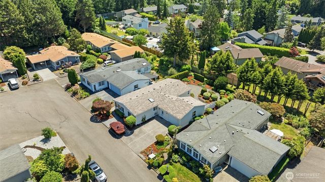 24324 9th Avenue W, Bothell, WA 98021