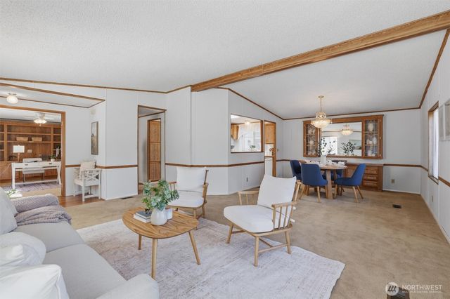 24324 9th Avenue W, Bothell, WA 98021