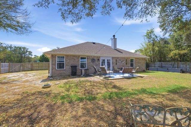 6910 Calle De Amigo, Navarre, FL 32566