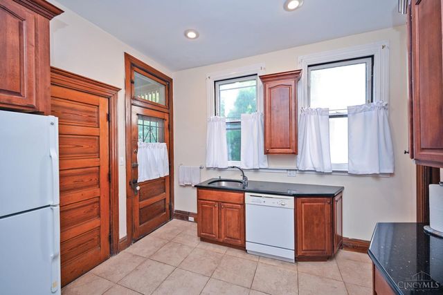3539 Mooney Avenue, Cincinnati, OH 45208