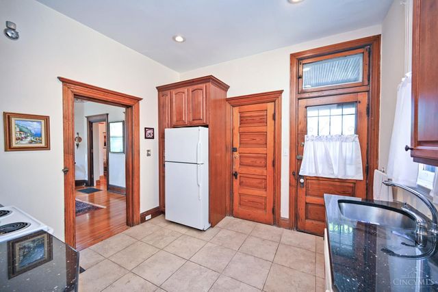 3539 Mooney Avenue, Cincinnati, OH 45208
