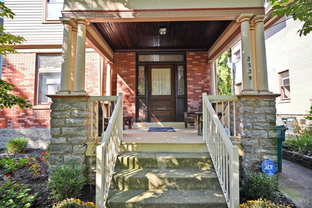 3539 Mooney Avenue, Cincinnati, OH 45208