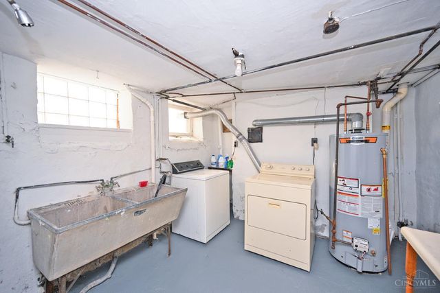 3539 Mooney Avenue, Cincinnati, OH 45208
