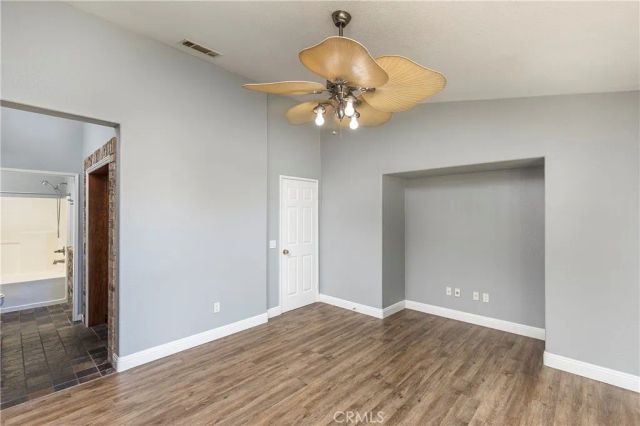 31529 Amsterdam, Winchester, CA 92596