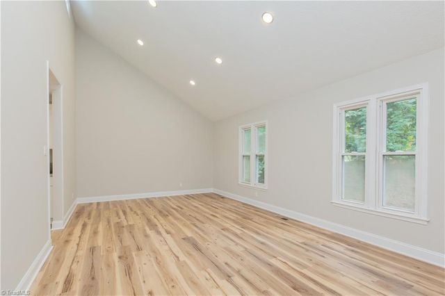 105 Devon Road, Jamestown, NC 27282