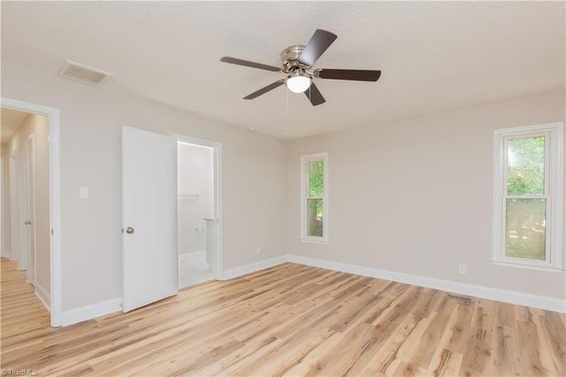 105 Devon Road, Jamestown, NC 27282