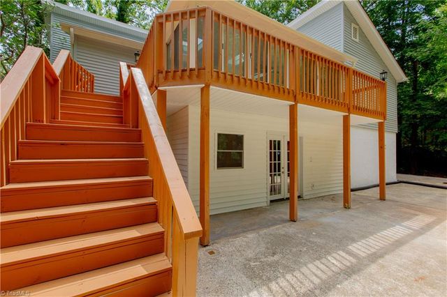 105 Devon Road, Jamestown, NC 27282