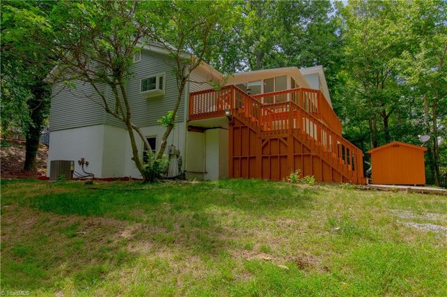 105 Devon Road, Jamestown, NC 27282