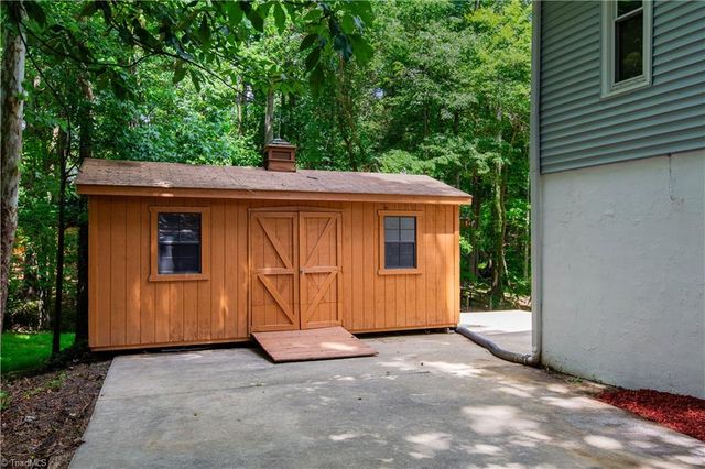 105 Devon Road, Jamestown, NC 27282