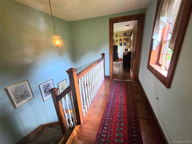 56 Finnerty Place, Putnam Valley, NY 10579