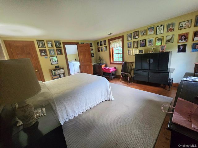56 Finnerty Place, Putnam Valley, NY 10579