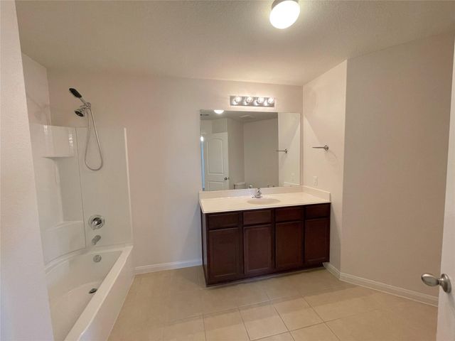 20714 Round Key Drive, Hockley, TX 77447