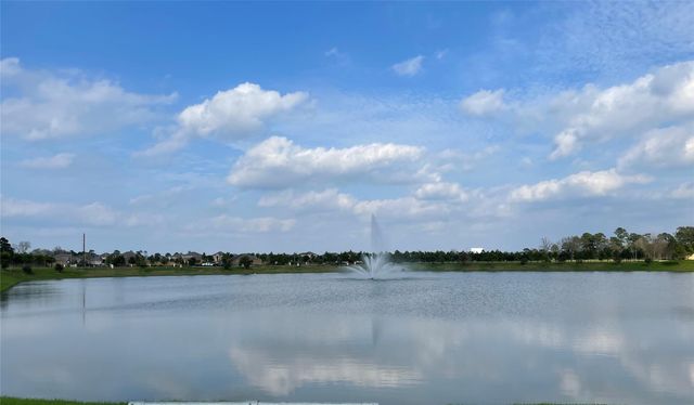 20714 Round Key Drive, Hockley, TX 77447