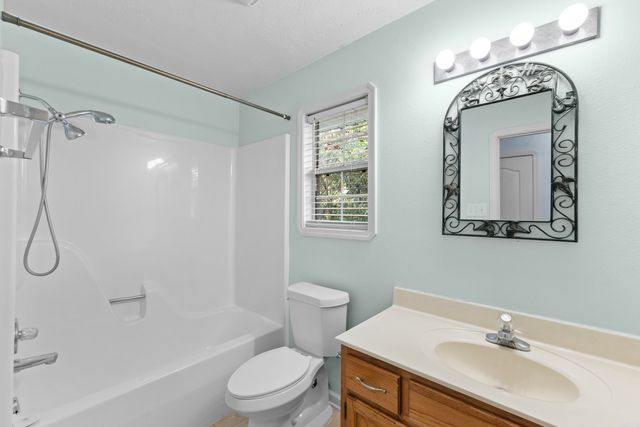 1670 Nuthatch Cir, Conway, AR 72034
