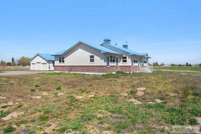 165 N 900 W, Blackfoot, ID 83221