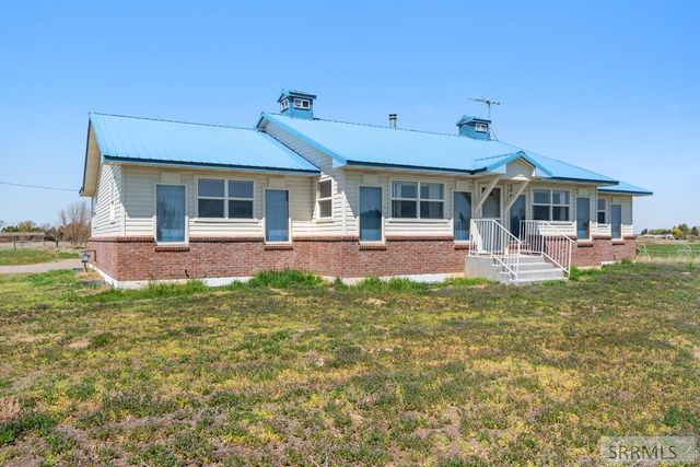 165 N 900 W, Blackfoot, ID 83221