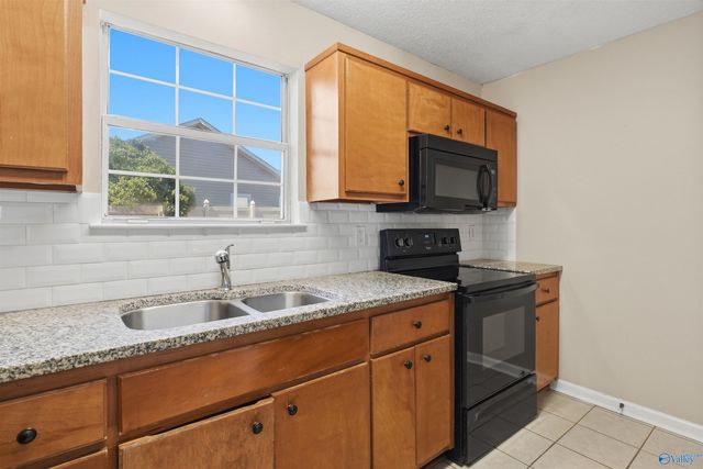 101 NW Sugar Bluff Lane, Madison, AL 35757
