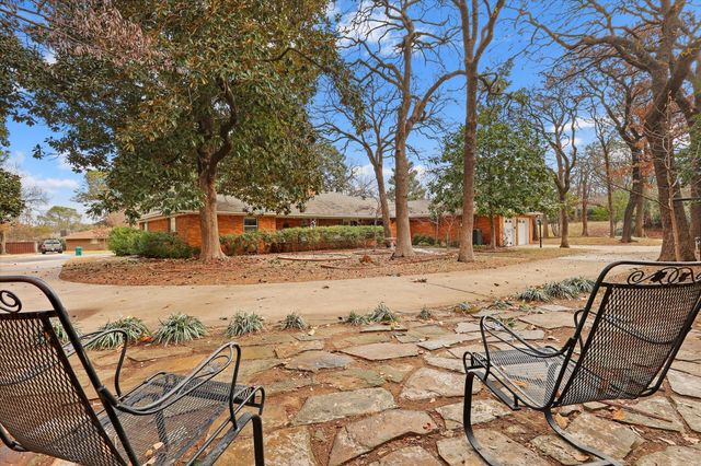 2218 Southridge Drive, Denton, TX 76205