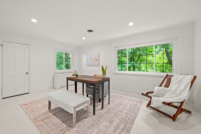 327 Marshman Avenue, Highland Park, IL 60035