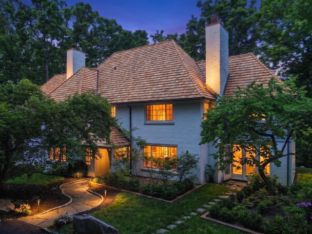 327 Marshman Avenue, Highland Park, IL 60035