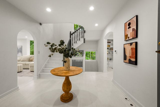 327 Marshman Avenue, Highland Park, IL 60035